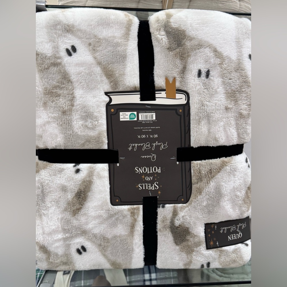 adidas Cream and Black Ghost Print Throw Blanket